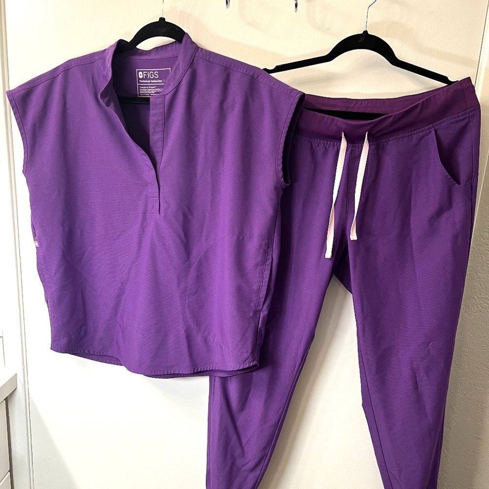 Figs Ultraviolet Scrub Set S/L
